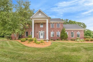 7035 Winters Ct, Dexter, MI 48130