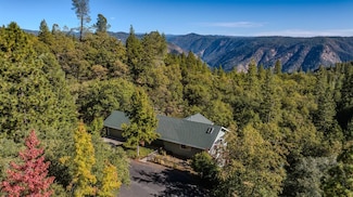 5569 Campfire Ct, Avery, CA 95233
