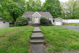 19 Brookline St, Worcester, MA 01603