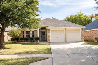 15528 Yarberry Dr, Roanoke, TX 76262