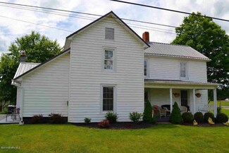 209 S Greever St, Rural Retreat, VA 24368