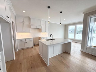 25013 W 94th Terrace, Lenexa, KS 66227