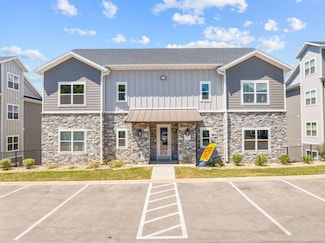 3012 N Vineyards Terrace Unit 6, Branson, MO 65616