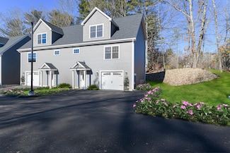 8 Delphi Way, Londonderry, NH 03053