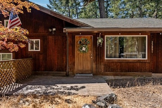 23851 Iris Terrace, Willits, CA 95490