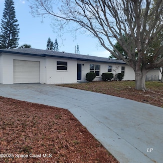 630 Charles Dr, Melbourne, FL 32935