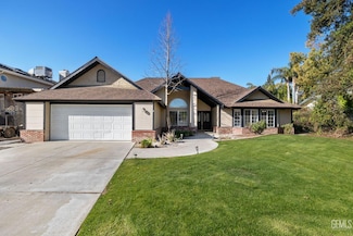 2509 Mountain Oak Rd, Bakersfield, CA 93311