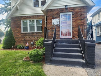 196 Bondale Ave, Pontiac, MI 48341