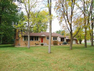 702 S Line Rd, Rothschild, WI 54474
