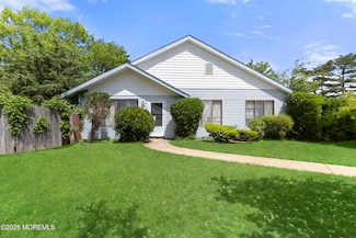 101 Williamsburg Ln Unit 1, Lakewood, NJ 08701