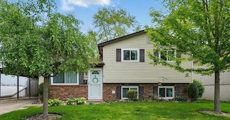 2680 Mellowbrook St, Columbus, OH 43232