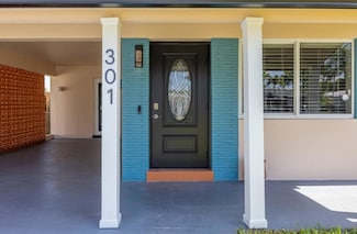 301 NE 48th Ct, Fort Lauderdale, FL 33334