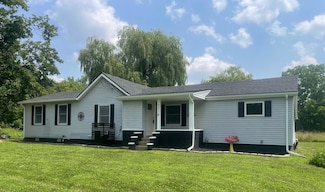 2316 N Cedar Rd, Fowlerville, MI 48836