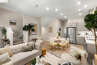28976 Parkwood Ln Unit 73, Hayward, CA 94544