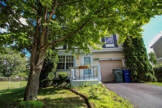 1284 Crossbrook Blvd, Galloway, OH 43119
