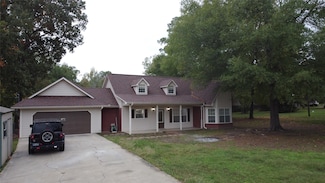 21992 Fm 226, Etoile, TX 75944