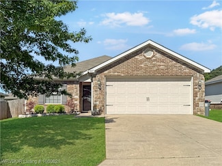 307 Colony Ct, Barling, AR 72923