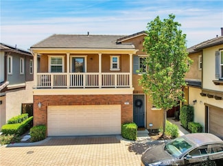 205 W Sparkleberry Ave, Orange, CA 92865
