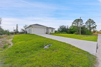 829 Casper Yost St E, Lehigh Acres, FL 33974