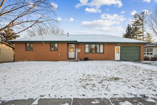 1850 Carter Rd, Dubuque, IA 52001