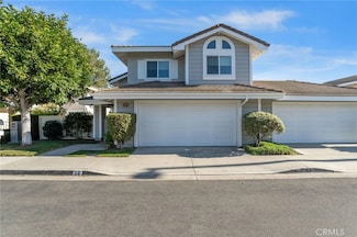 24 Cedarlake Unit 49, Irvine, CA 92614