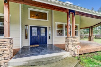 18529 SE May Valley Rd, Issaquah, WA 98027