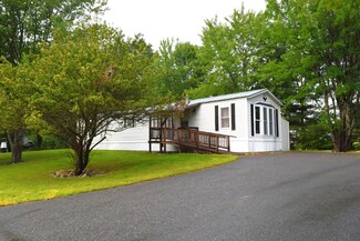 7 Sophies Way, Bridgton, ME 04009