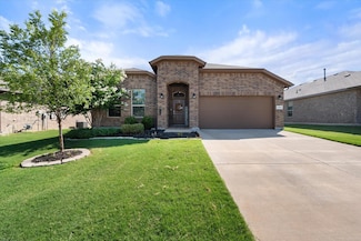1107 Larkspur Ln, Cleburne, TX 76033