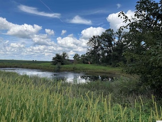 2476 N 2500, La Harpe, IL 61450