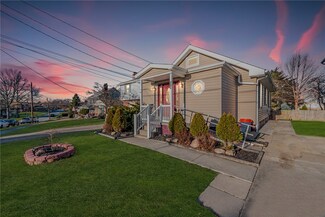 1104 Lane Ave, Natrona Heights, PA 15065