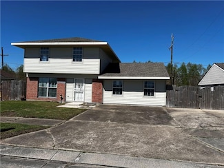 508 Ruth Dr, Westwego, LA 70094