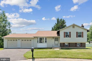 6 Flower Hill Ct, Gaithersburg, MD 20879