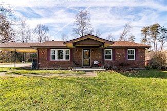 391 W Collins Rd, Scottsburg, IN 47170