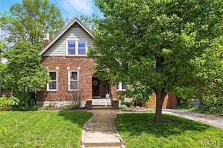 7335 Shaftesbury Ave, Saint Louis, MO 63130