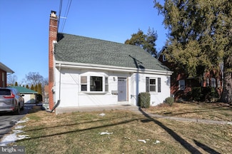 365 Walton St, Lemoyne, PA 17043