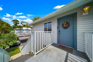 197 SE Village Dr Unit 197, Port Saint Lucie, FL 34952