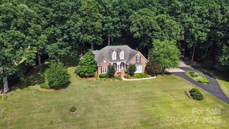 15546 Thompson Rd, Mint Hill, NC 28227