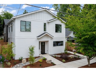 5827 NE 16th Ave, Portland, OR 97211