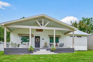 176 Ricky Rd, Livingston, TX 77351