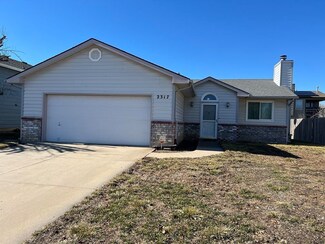 2317 S Fieldcrest St, Wichita, KS 67209