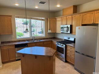 3078 Sterling Ridge Cir, Sparks, NV 89431