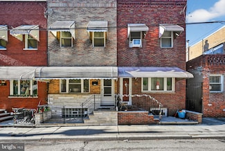 2310 S Warnock St, Philadelphia, PA 19148