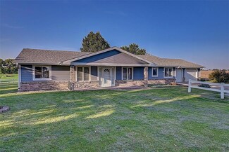 1199 Forest Home Rd, Montezuma, IA 50171