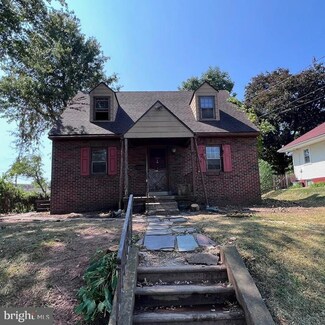 1110 W James St, Norristown, PA 19401