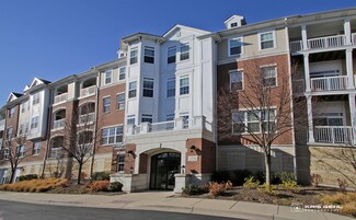2750 Commons Dr Unit 408, Glenview, IL 60026