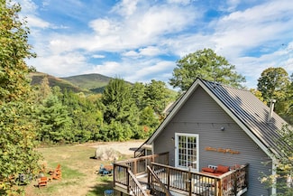 970 Kearsarge Rd, North Conway, NH 03860