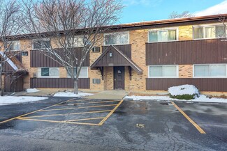 2200 Arbor Cir Unit 2, Downers Grove, IL 60515