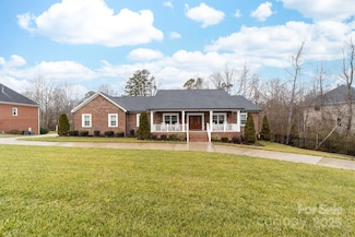 2865 Scarborough Ct, Gastonia, NC 28054