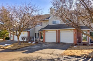 4436 104th St Unit 7, Urbandale, IA 50322