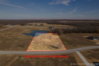 18 N 3994 Dr, Ramona, OK 74061